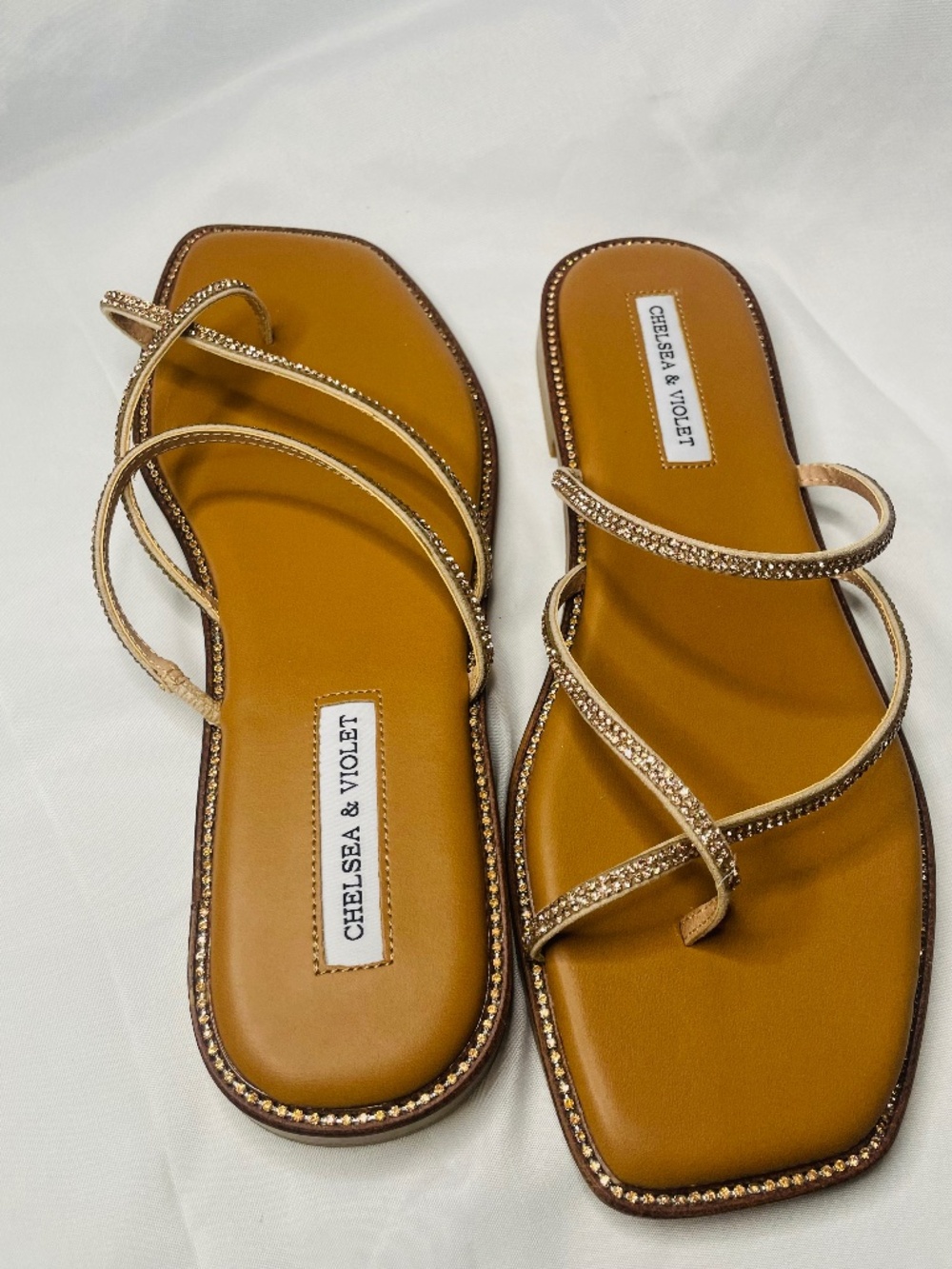 Chelsea & violet sandals